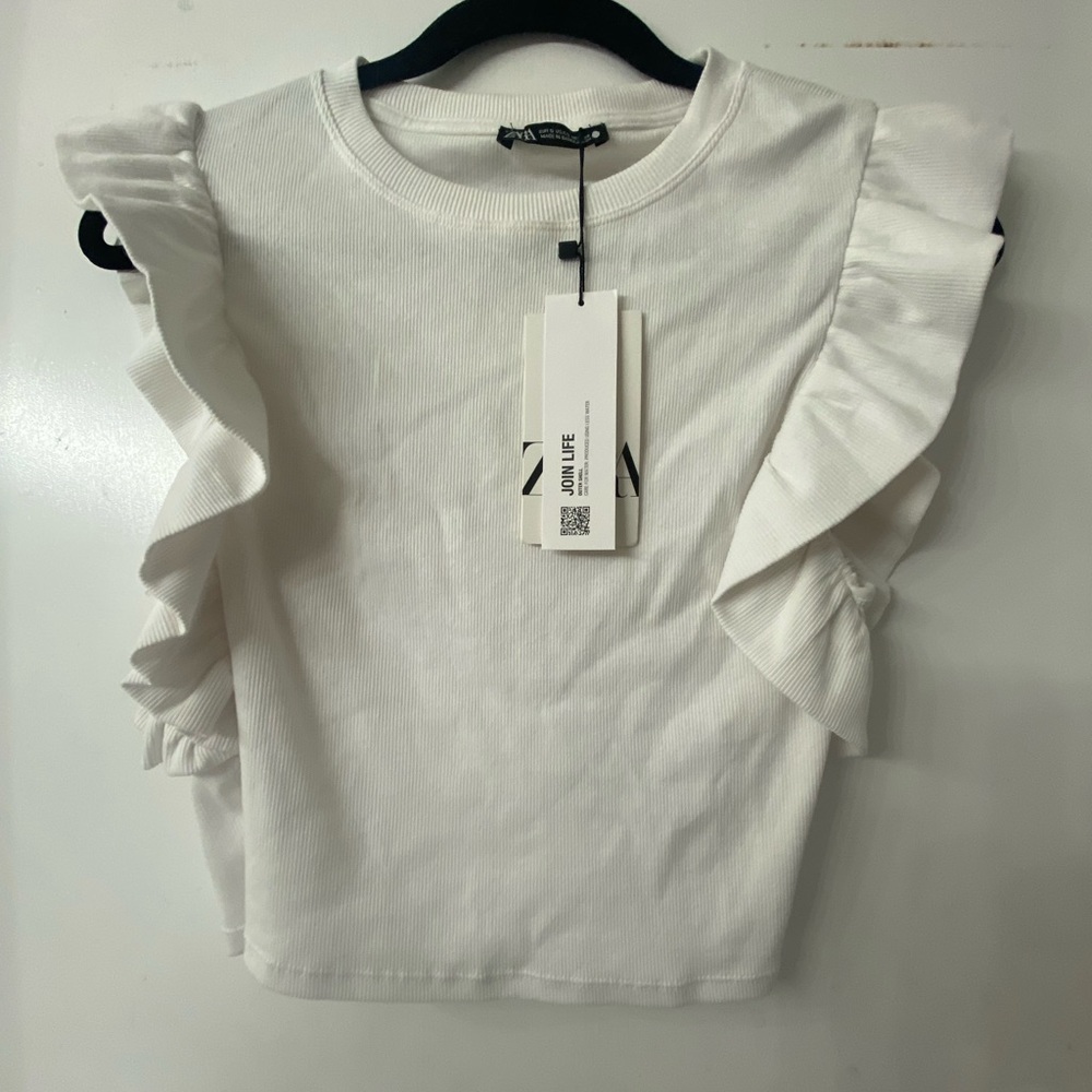 NWT Zara Fitted Ruffle Tee